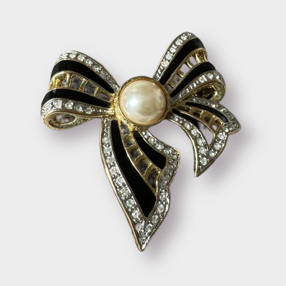 90s Black and Gold Pearl Bow Brooch
